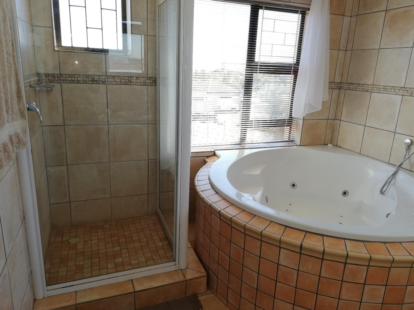 Luxury Platinum Suite @ Table Mountain Guest House