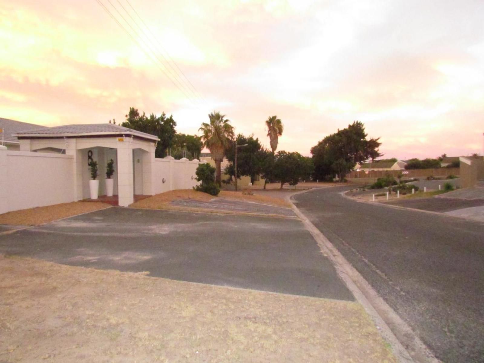 Table View Lodge Table View Blouberg Western Cape South Africa House, Building, Architecture, Palm Tree, Plant, Nature, Wood