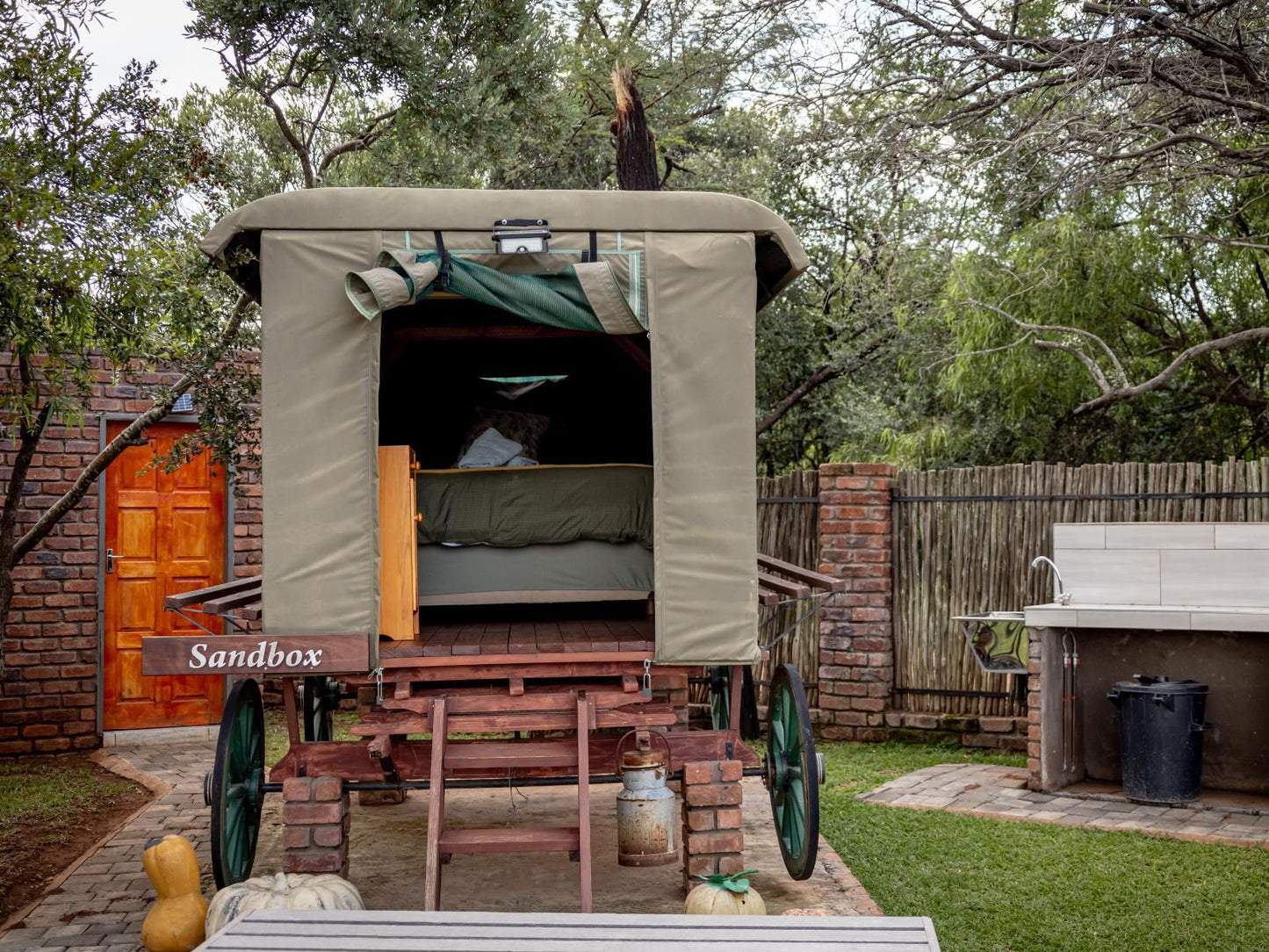 Tachiro Hunting And Fishing, Sleepy Hallow, Tent, Architecture