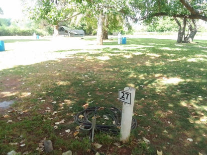 Tanglewood Nature Estate, Camping Stand 28, Sign, Cemetery, Religion, Grave