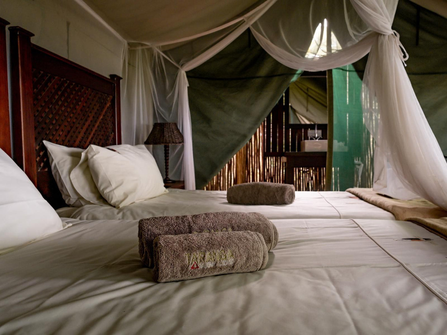 Taranga Safari Lodge, Deluxe Safari Luxury Chalet, Bedroom