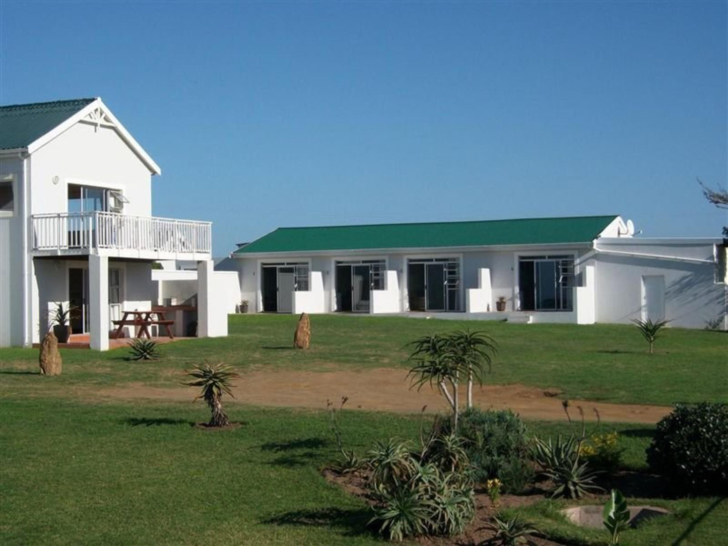 Tayside Guest House Kidd S Beach Eastern Cape South Africa Complementary Colors, House, Building, Architecture