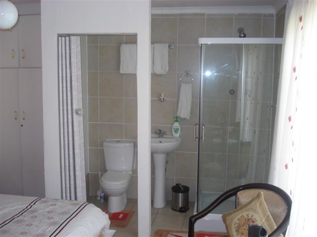 Tebogo Bed And Breakfast Mabopane Pretoria Tshwane Gauteng South Africa Unsaturated, Bathroom