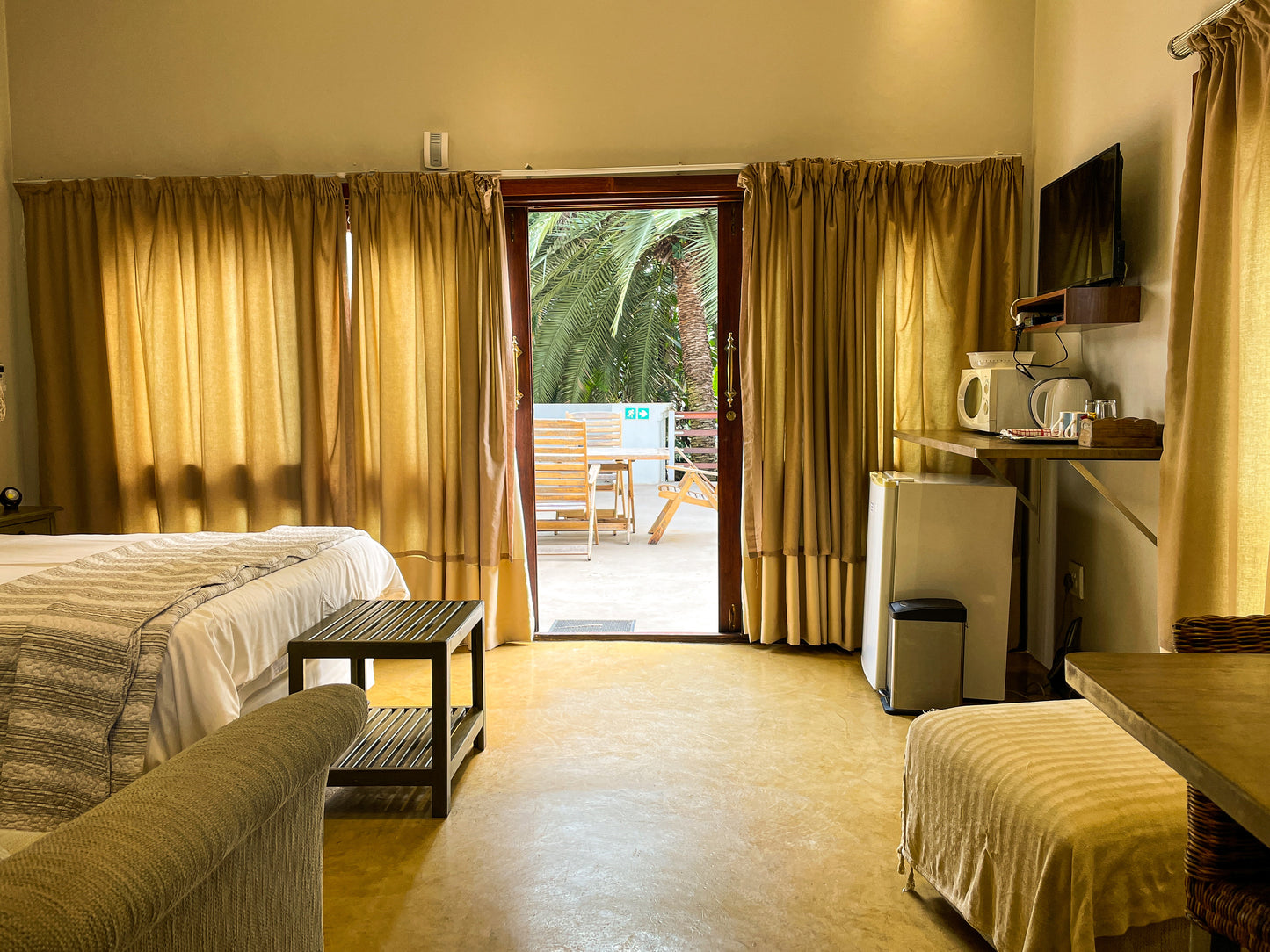 Double Rooms @ Telestai Guest House