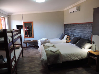 Teri-Lemveli Lodge, Stable Room (2 x Single Beds), Bedroom