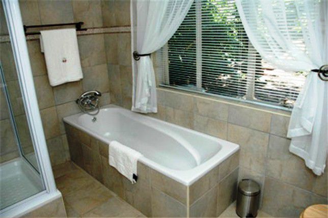 Terrace Hill Bed And Breakfast Ashton Western Cape South Africa Bathroom