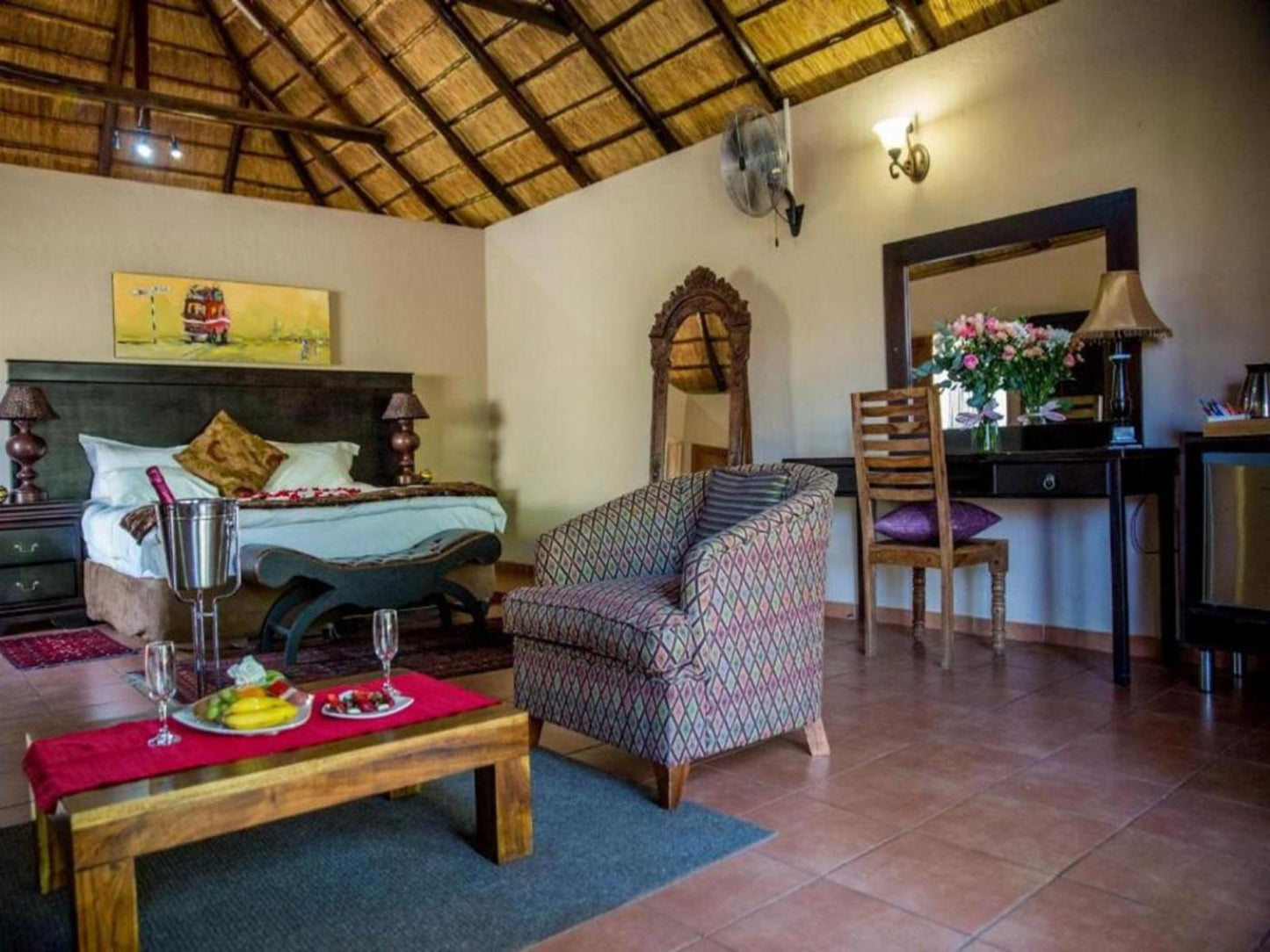 Thatched Luxury Room @ Thaba Legae Guest Lodge