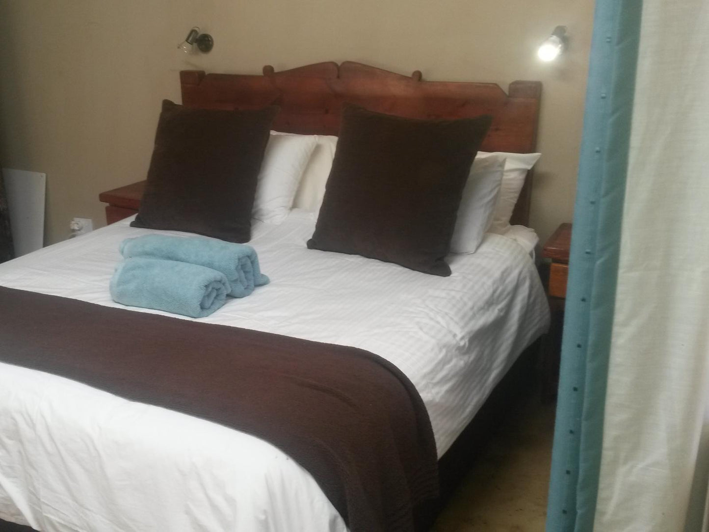 Deluxe Double Room @ Thandile Country Lodge