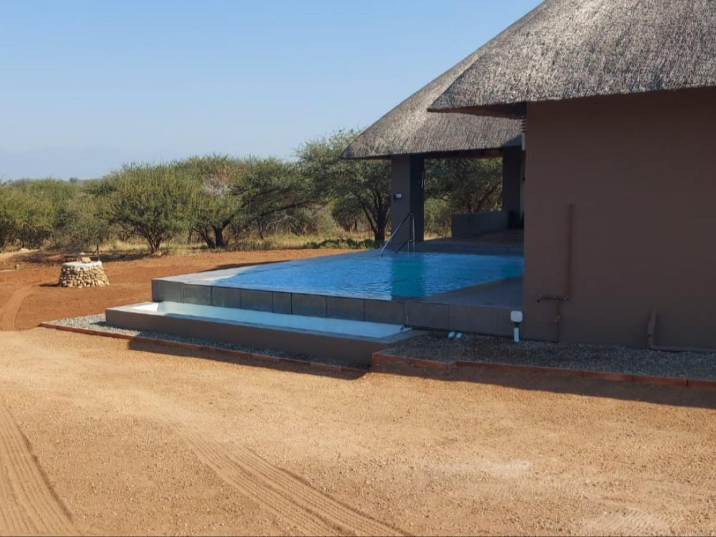 Thandolwami Bushlodge & Spa, Luxury 6-Sleeper Bush House, Desert, Nature, Sand, Swimming Pool