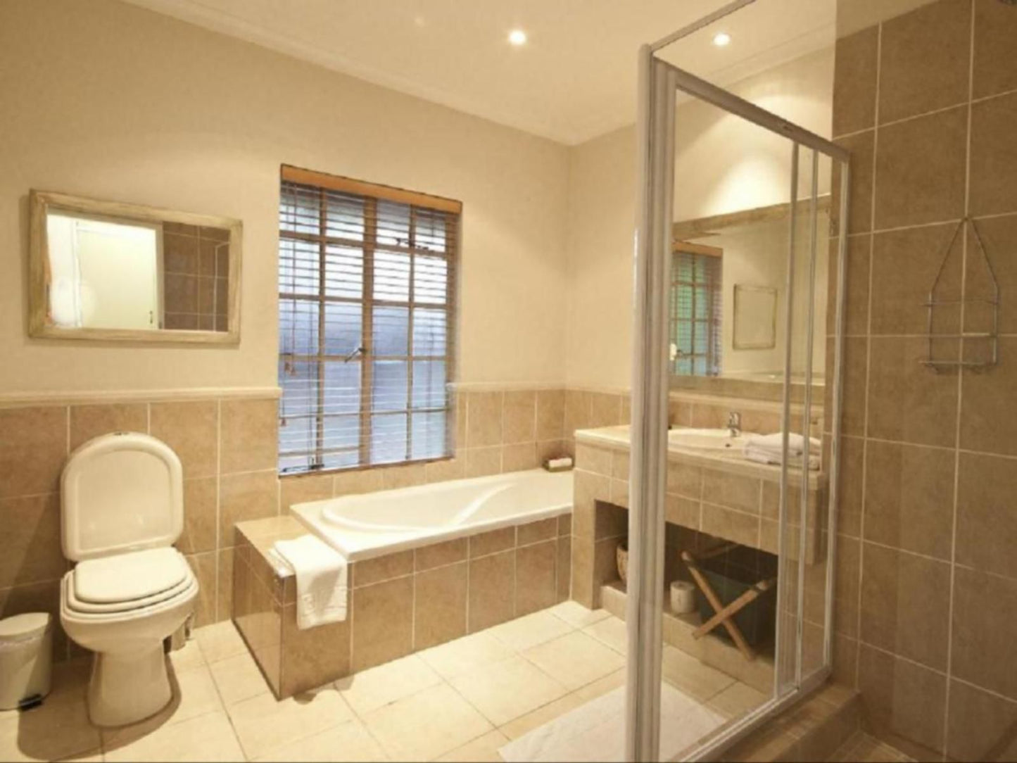 Thatchfoord Lodge Morningside Jhb Johannesburg Gauteng South Africa Bathroom