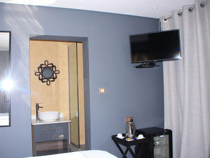 Twin Room @ Thavhani Boutique Hotel