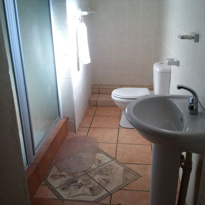 The Anchor Bandb Pioneer Park Newcastle Kwazulu Natal South Africa Bathroom
