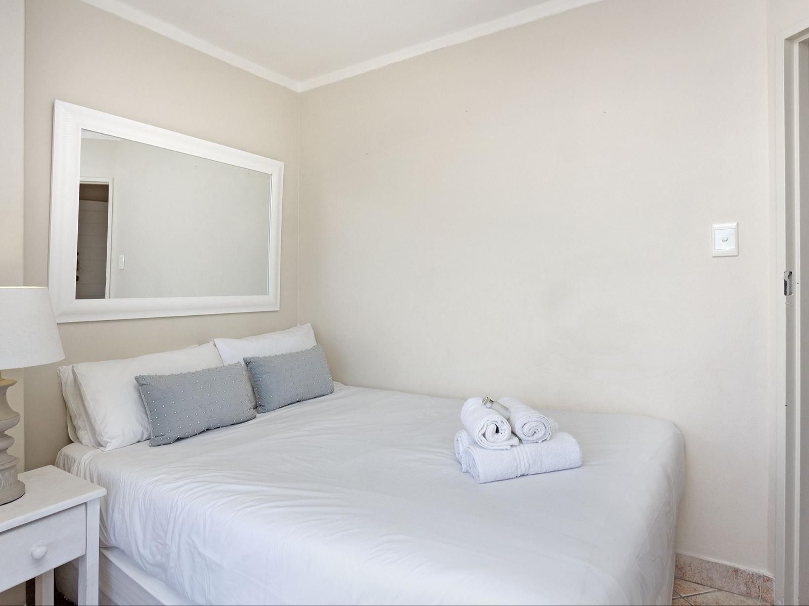 The Bay A101 By Hostagents Bloubergstrand Blouberg Western Cape South Africa Unsaturated, Bedroom