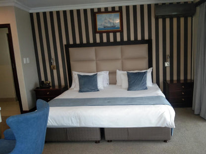 The Boathouse Luxury Guest House, Standard Room, Bedroom