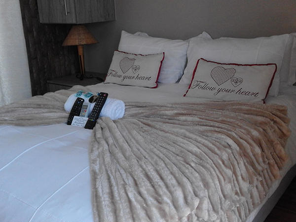 Luxury 2 Bedroom Self-catering Unit @ The Cape Lodge