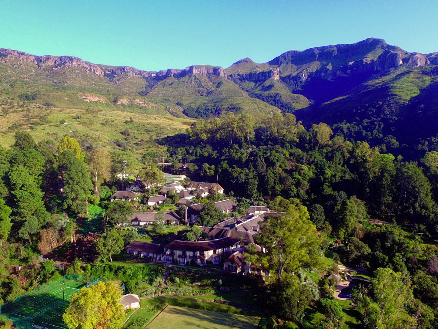 The Cavern Bergville Kwazulu Natal South Africa Complementary Colors, Mountain, Nature, Highland