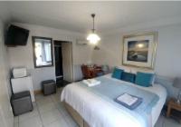 Leopard Creek Self-Catering Apartment @ The Club House Guesthouse