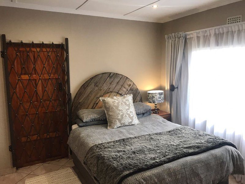 The Colonial House Sunnyridge Newcastle Newcastle Kwazulu Natal South Africa Bedroom