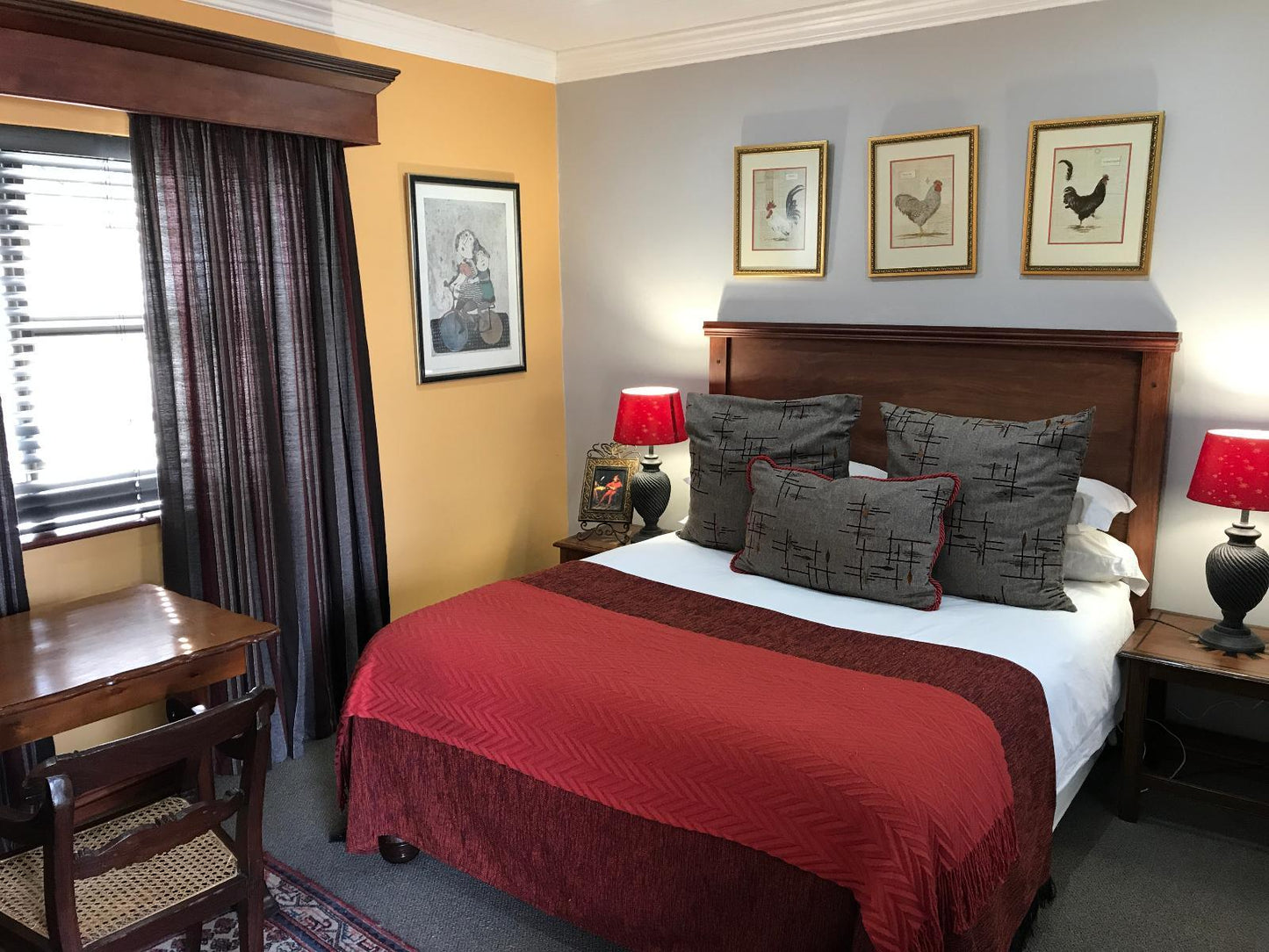 Luxury Double Rooms @ The Crown Guesthouse