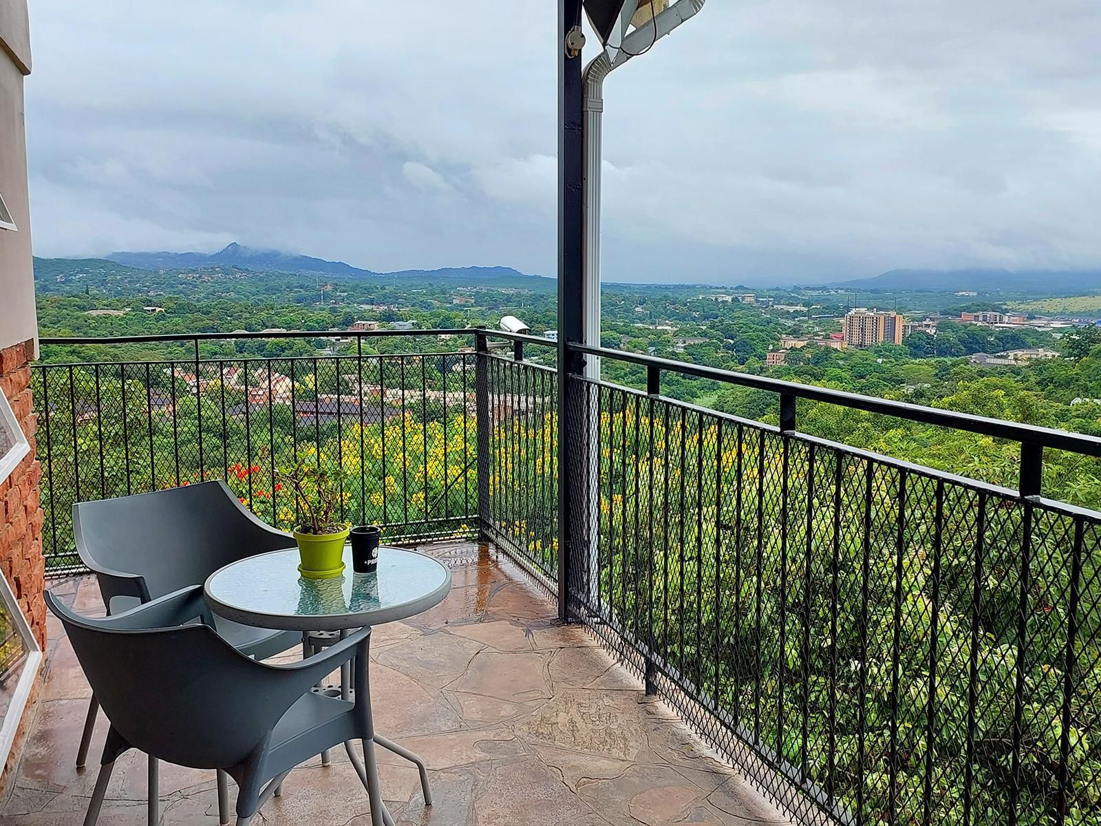 The Green Lizard Guesthouse, Presidential Suite, Balcony, Architecture