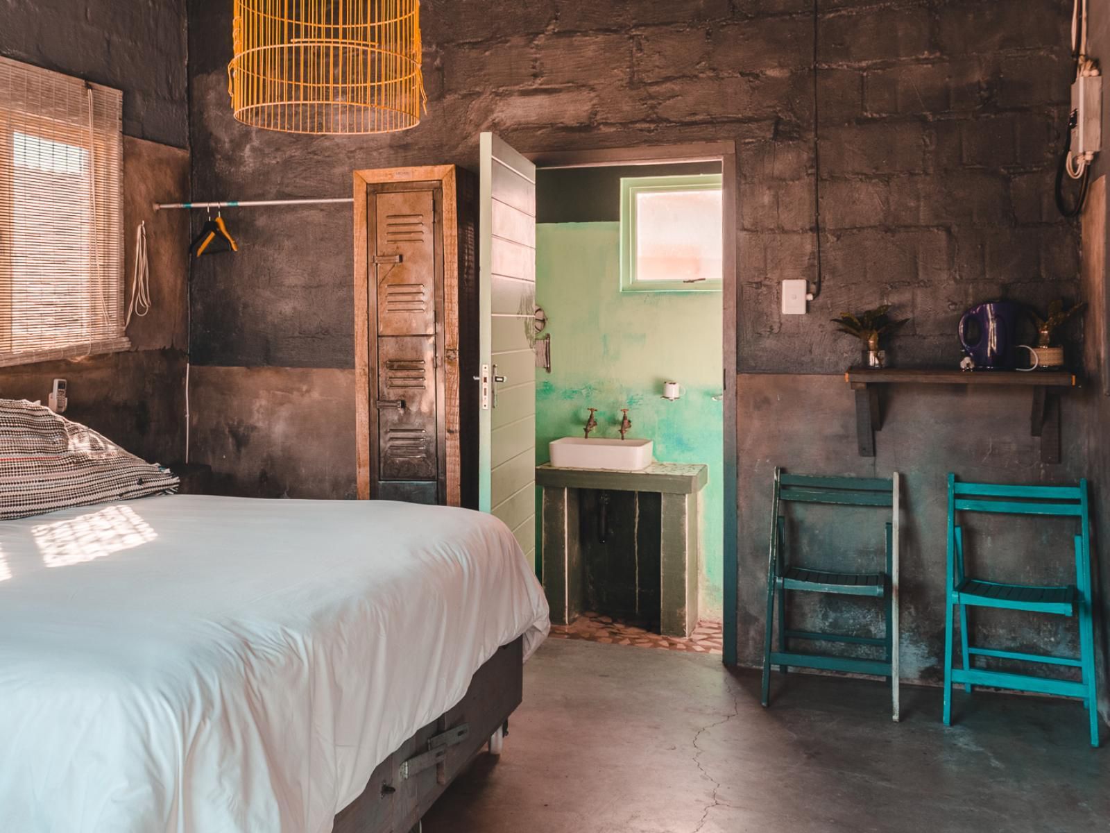 The Hatchery, Broodstock, Bedroom