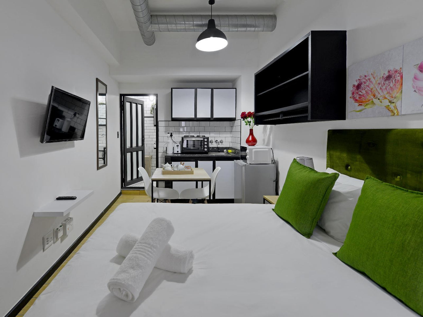 Micro Apartment @ The Heriot City Centre Apartments