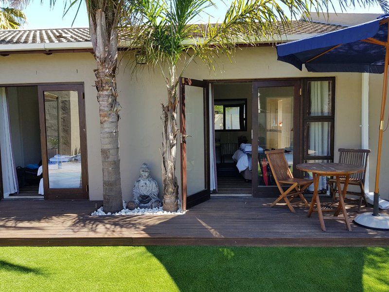 The Holidaypod Blouberg Cape Town Western Cape South Africa House, Building, Architecture, Palm Tree, Plant, Nature, Wood