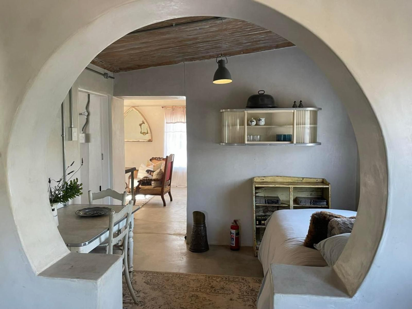 The Karoo Moon House & Cottage