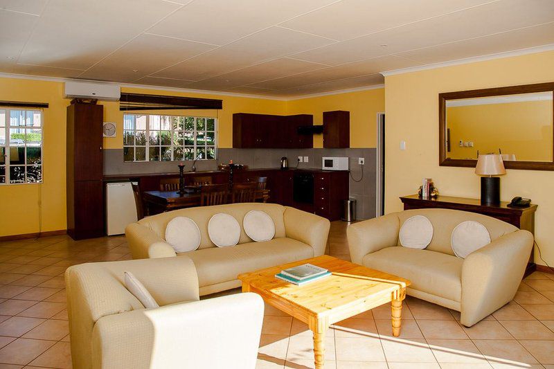 The Manderson Hotel And Conference Centre Stutterheim Eastern Cape South Africa Living Room