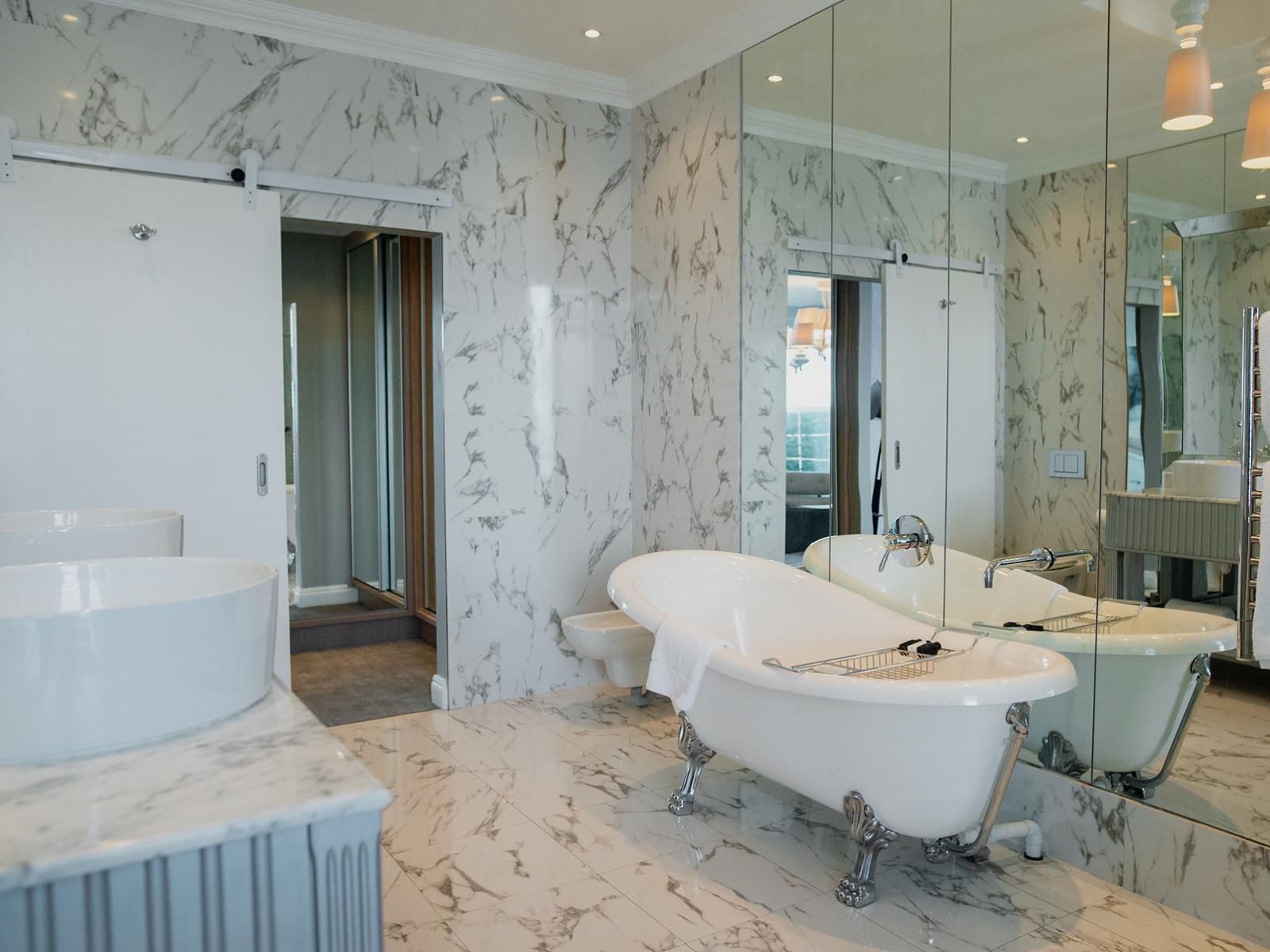 The Marly Boutique Hotel And Spa, Superior Sea Facing Suite, Bathroom