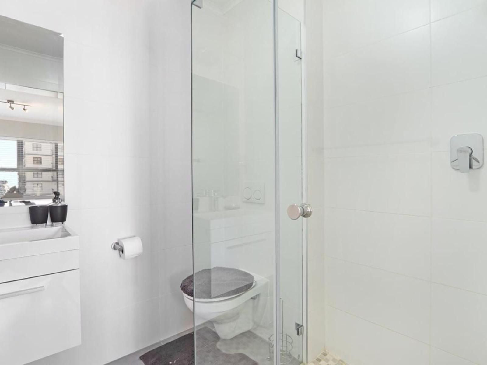 The Paragon 317 By Hostagents Observatory Cape Town Western Cape South Africa Colorless, Bathroom
