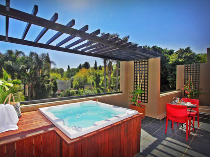 Luxury Suite with Private Jacuzzi @ The Residence