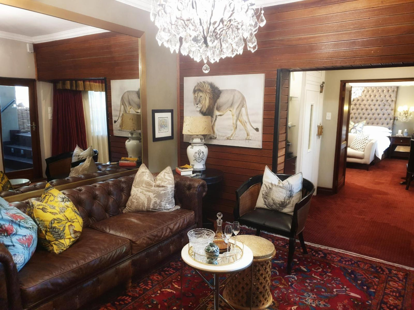 Madiba luxury Suite @ The Residence