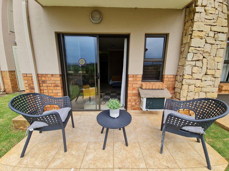 The Retreat Apartment 10 Tijger Vallei Pretoria Tshwane Gauteng South Africa Living Room