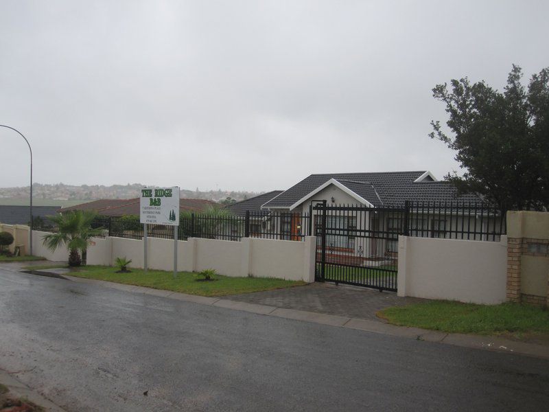The Ridge Bed And Breakfast Southridge Park Mthatha Eastern Cape South Africa Unsaturated, House, Building, Architecture, Sign