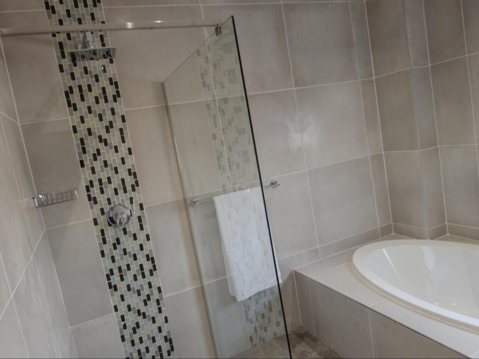 The Royal Bryanston Bryanston Johannesburg Gauteng South Africa Unsaturated, Bathroom