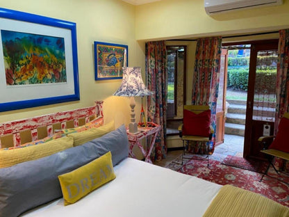 Fun and Bright Suite @ The Tuscan Garden
