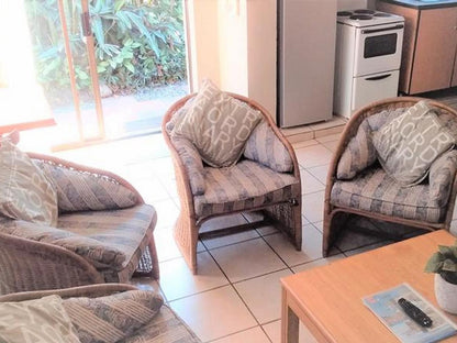 The Tweni Waterfront Guest Lodge, 302 Riviera holiday Flat, Living Room