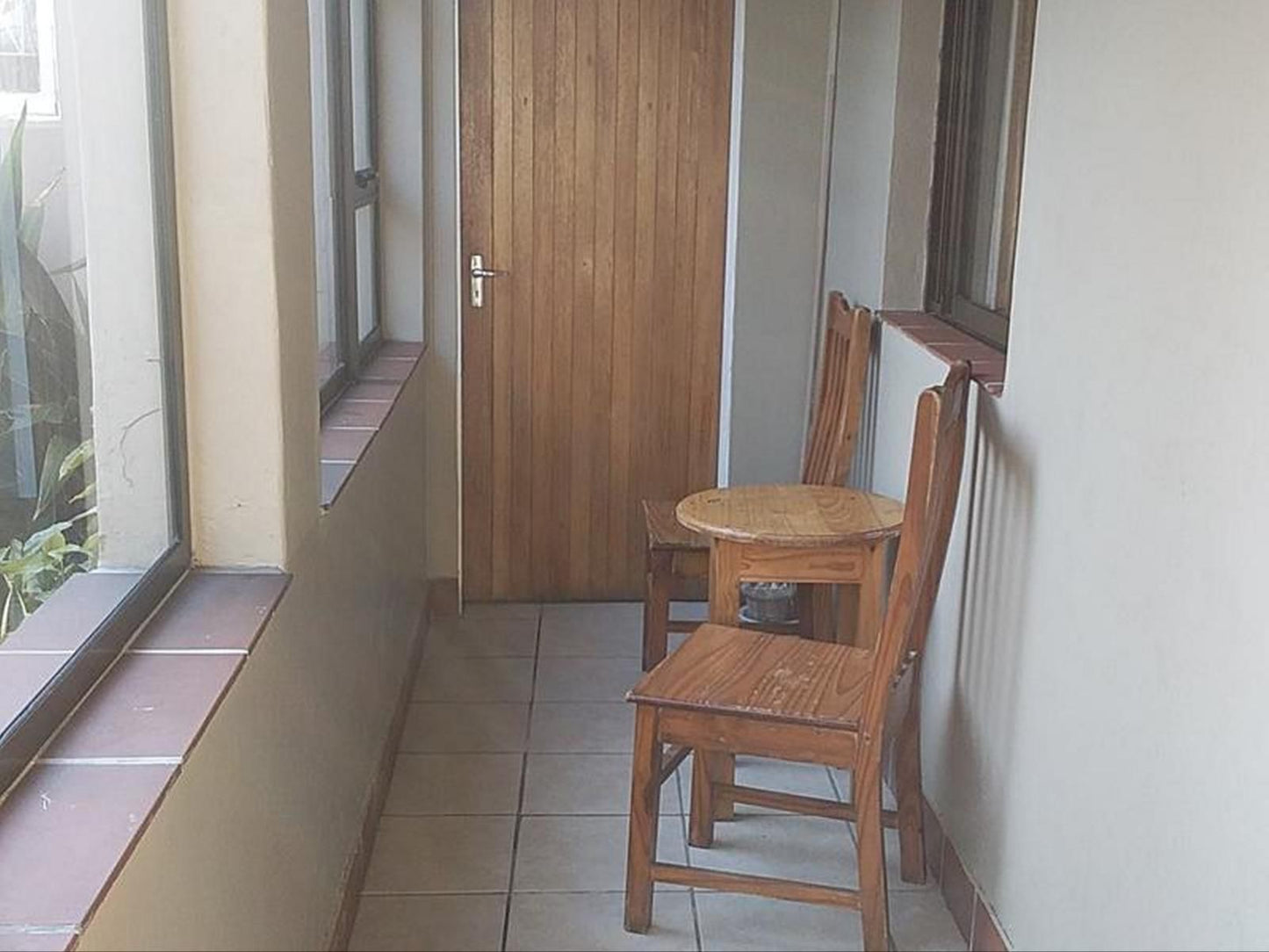 The Tweni Waterfront Guest Lodge, Room 3/4/5 Self catering Family Unit, Door, Architecture