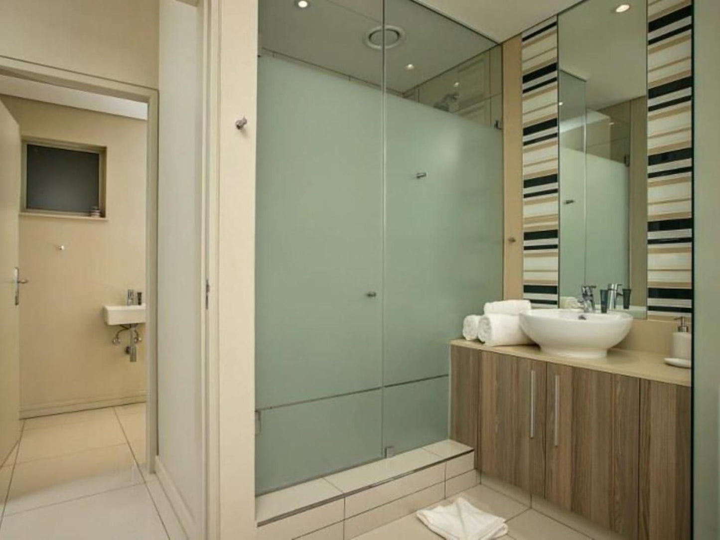 The Tyrwhitt Rosebank Rosebank Johannesburg Gauteng South Africa Bathroom