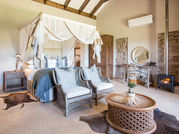 Superior Room @ The Village @ Botlierskop