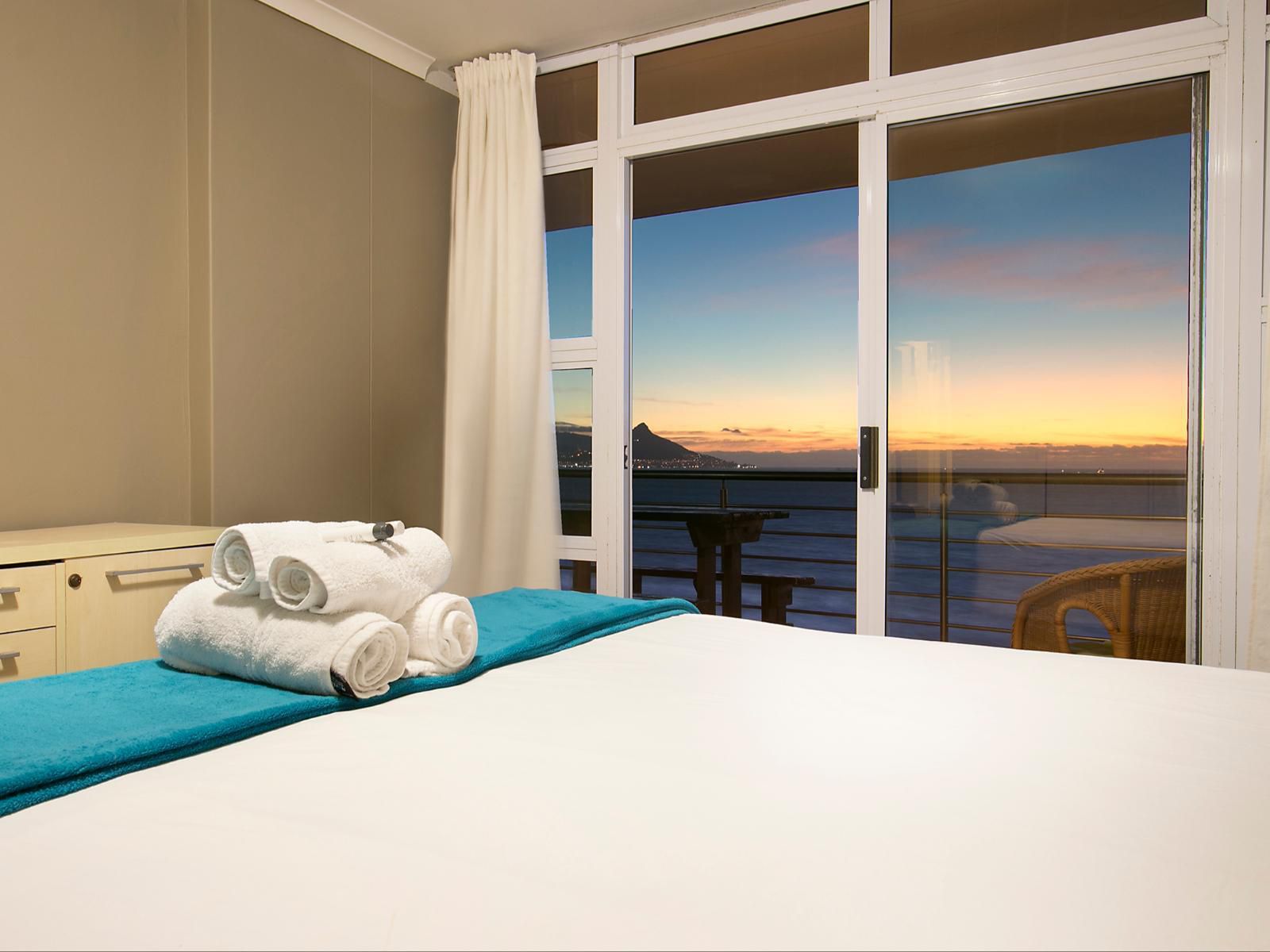 The Waves 1002 By Hostagents Bloubergstrand Blouberg Western Cape South Africa Bedroom