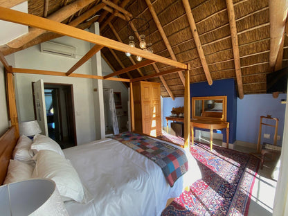 Deluxe Thatch Room @ The Welgemoed Guest House