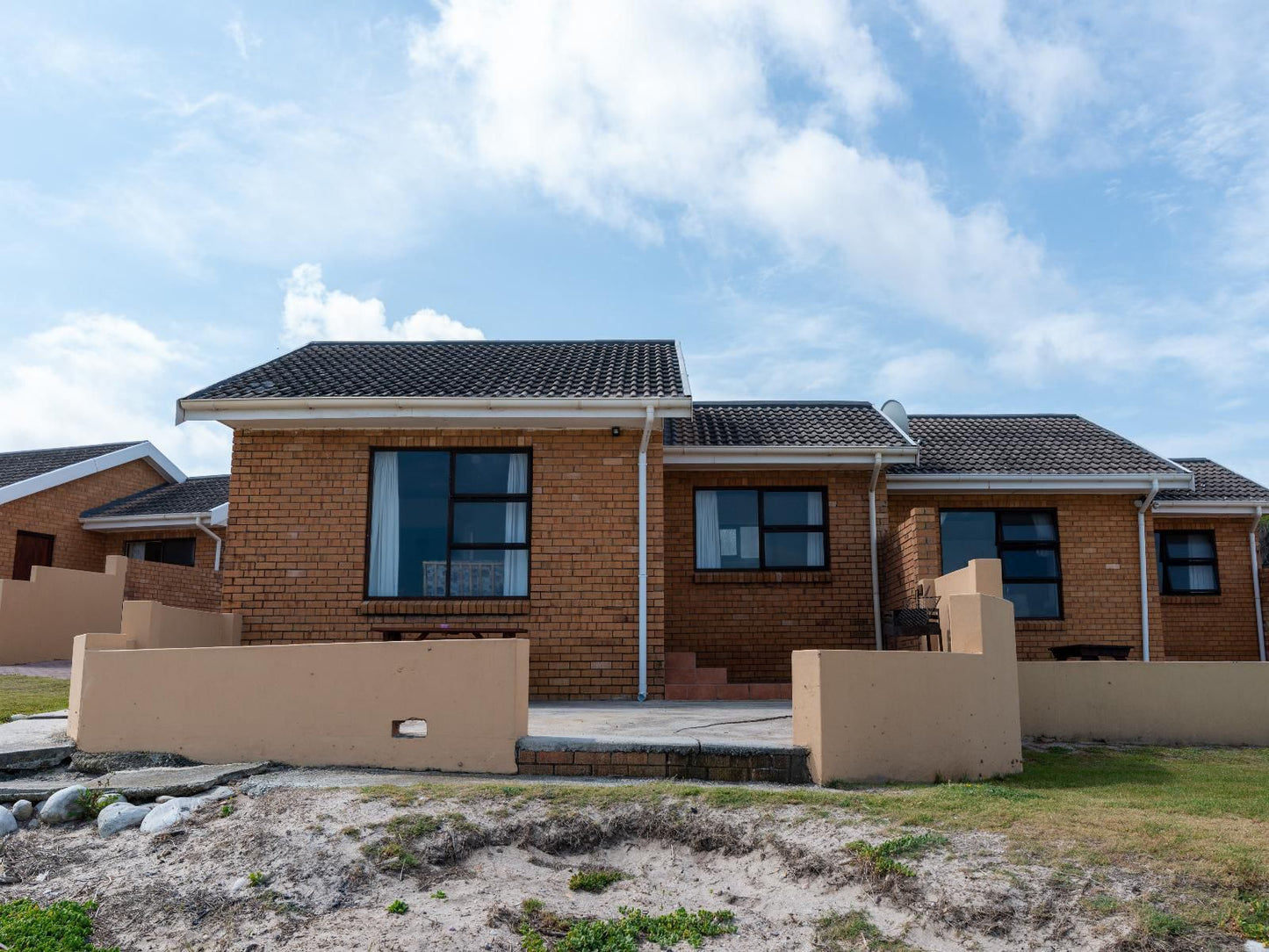 The Willows Resort & Conference Centre, One Bedroom Chalets, House, Building, Architecture, Brick Texture, Texture