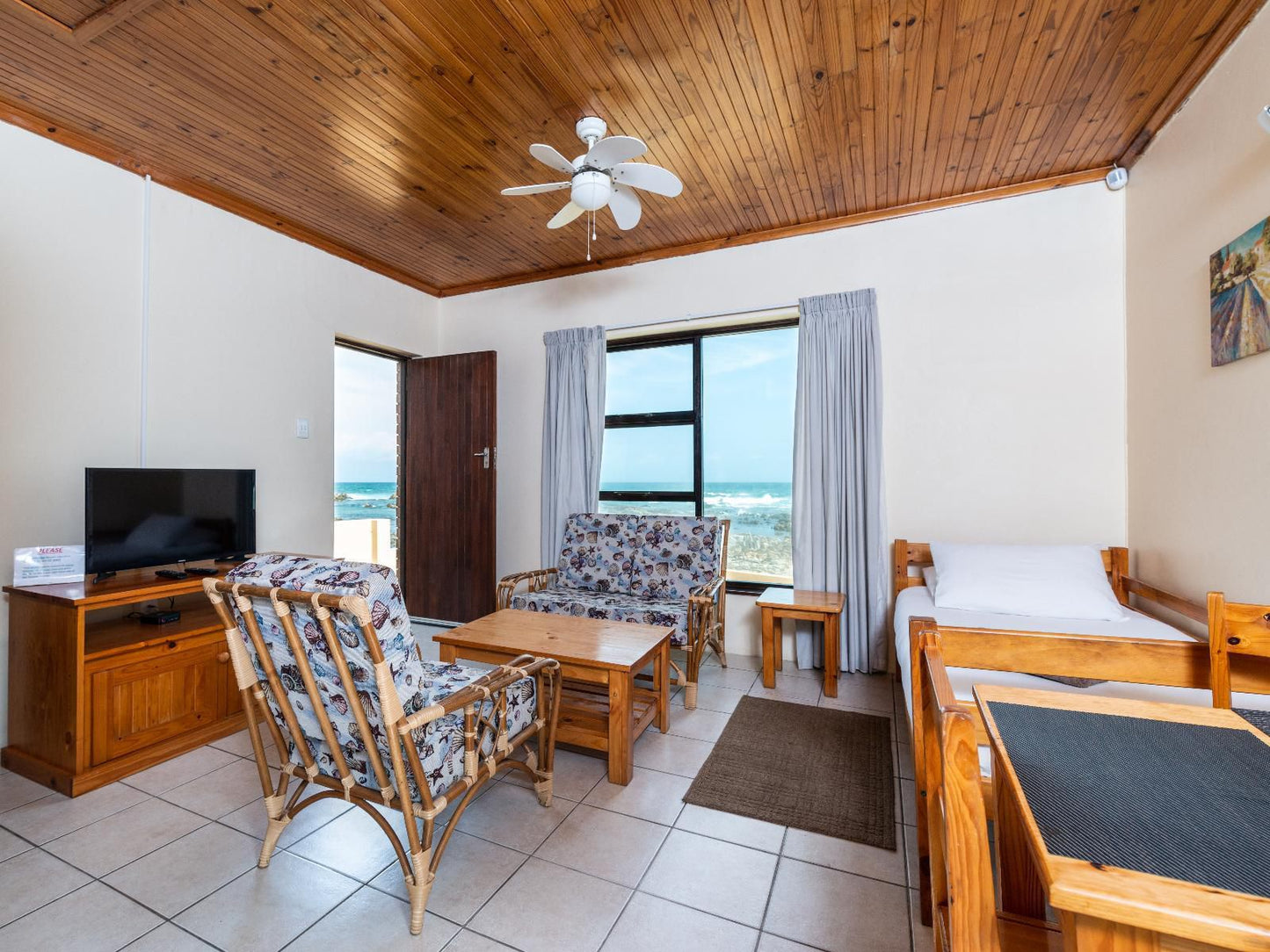 The Willows Resort & Conference Centre, One Bedroom Chalets