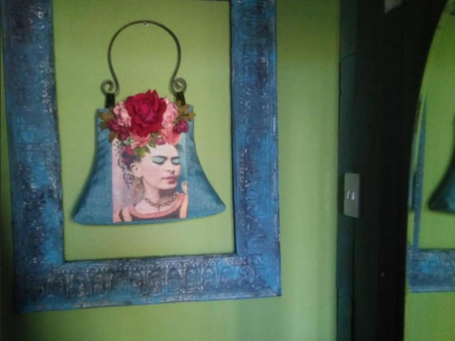 Classic Room - Frida Kahlo @ The Green Acorn Guest House
