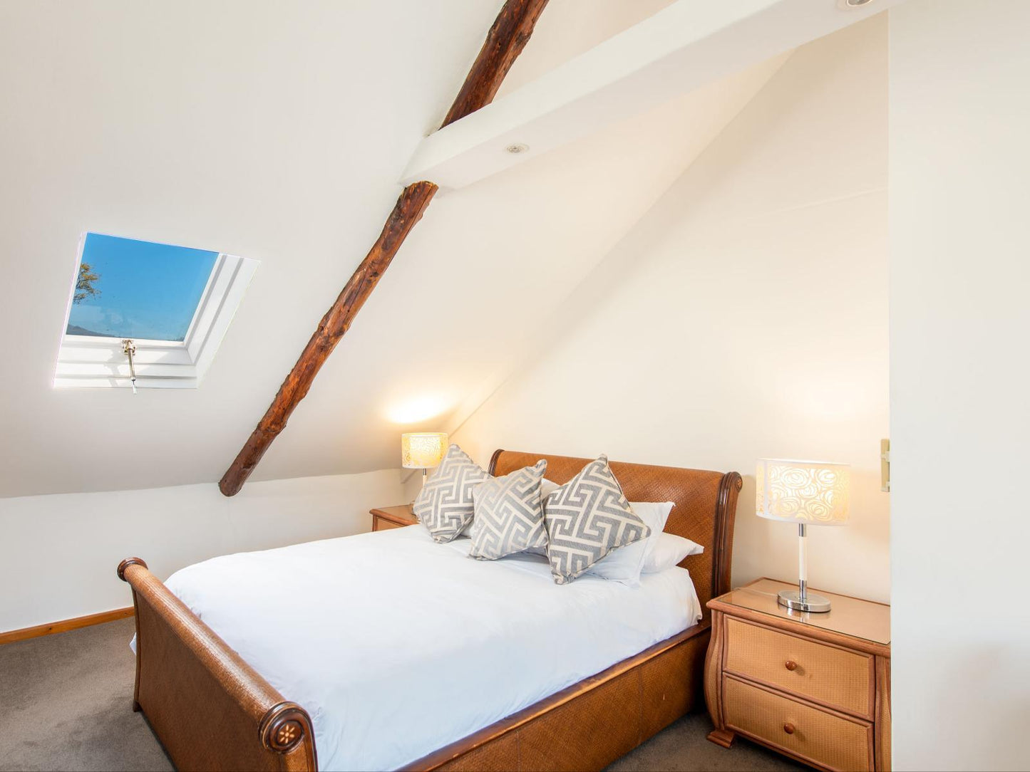 Premium Mountain Family Suite @ The Coach House