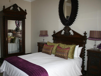 Purple Room - Cornwall @ The Duke's Manor