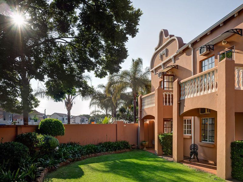 The Elegant Lodge Menlo Park Pretoria Tshwane Gauteng South Africa House, Building, Architecture, Palm Tree, Plant, Nature, Wood