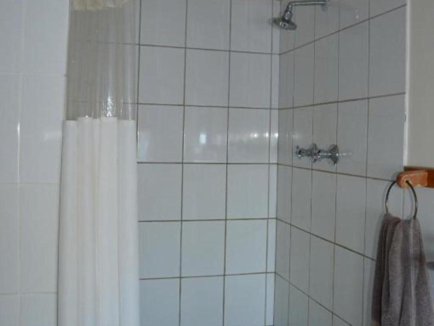 The George Hotel Eshowe Kwazulu Natal South Africa Colorless, Bathroom